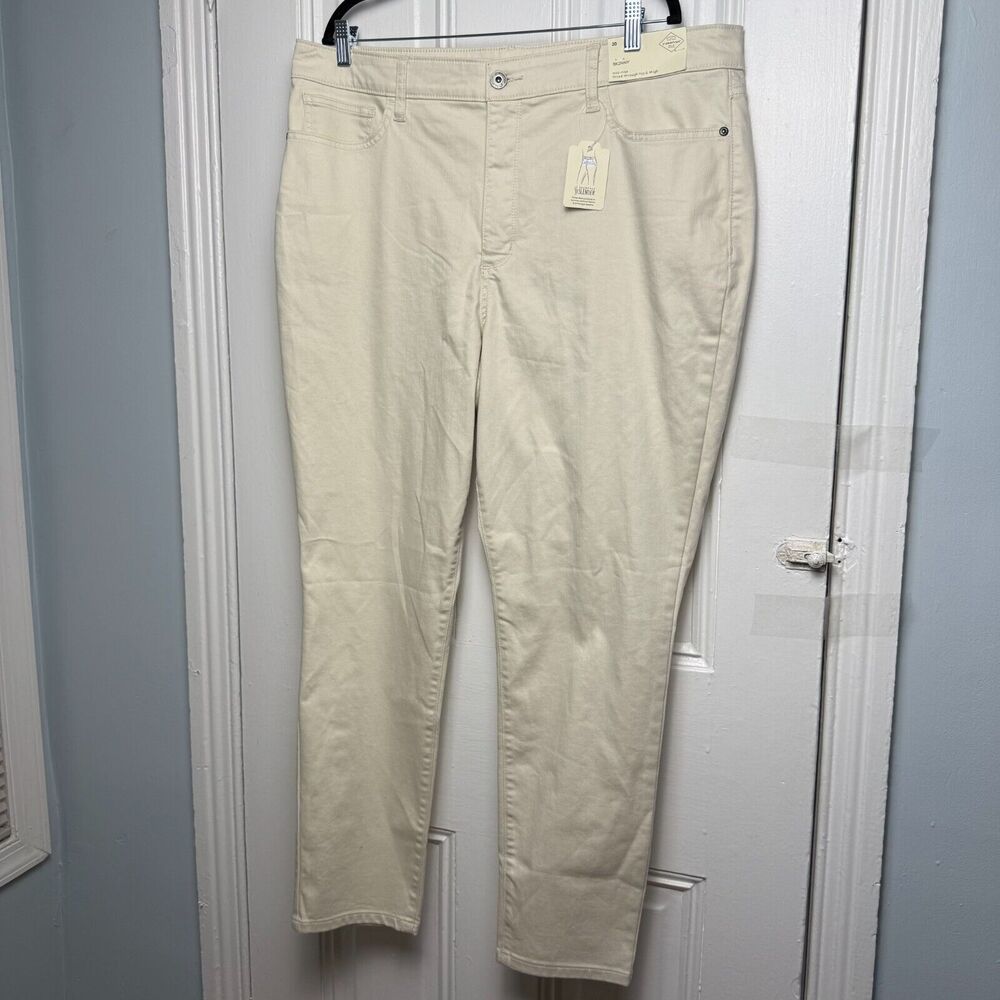 St Johns Bay Jeans Womens 20 Cream Denim Secretly Slender Tummy Control NWT